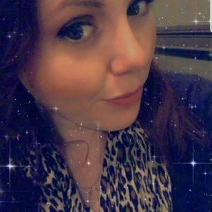 Meet your Posher, Aislinn